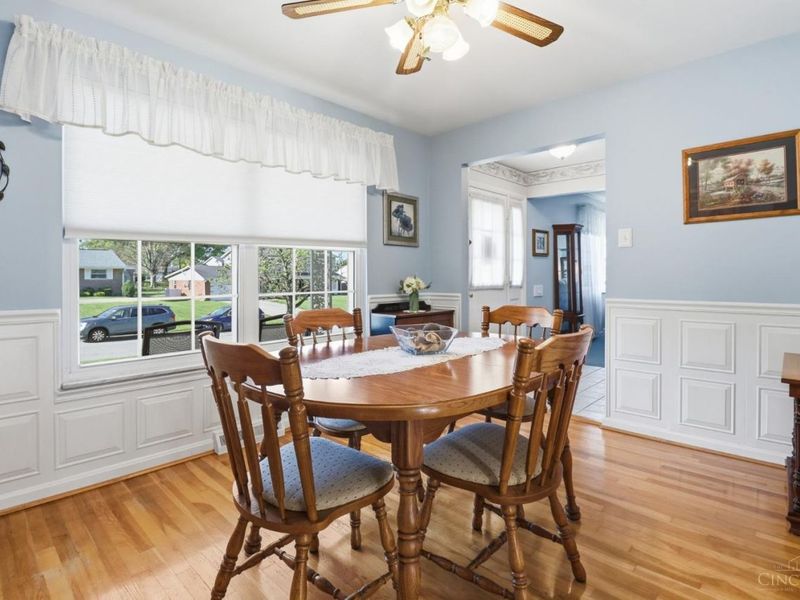 6208 Kingoak Drive, Green Township, OH 45248 Photo 7