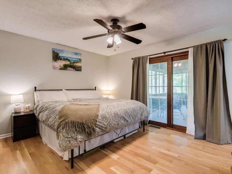 7834 Stonehill Drive, Anderson Twp, OH 45255 Photo 18