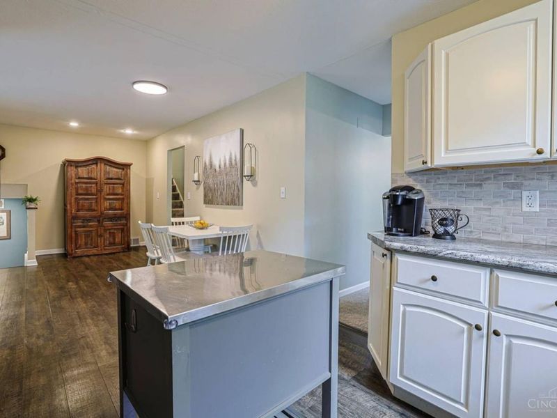 1008 Anderson Hills Drive, Anderson Twp, OH 45230 Photo 11