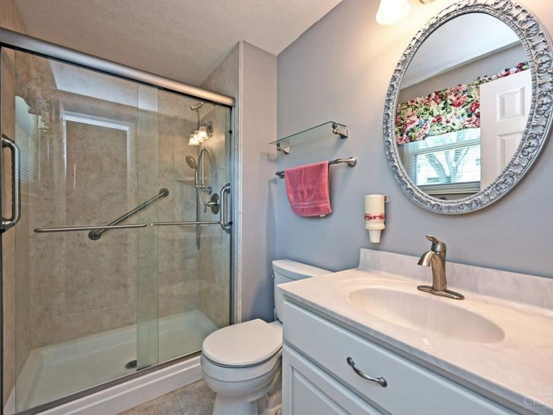 7436 Kendara Court, Anderson Twp, OH 45230 Photo 20