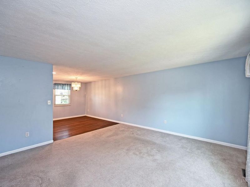 7436 Kendara Court, Anderson Twp, OH 45230 Photo 6