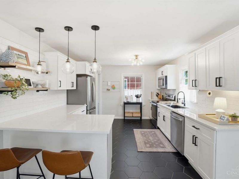 7315 Osceola Drive, Madeira, OH 45243 Photo 10