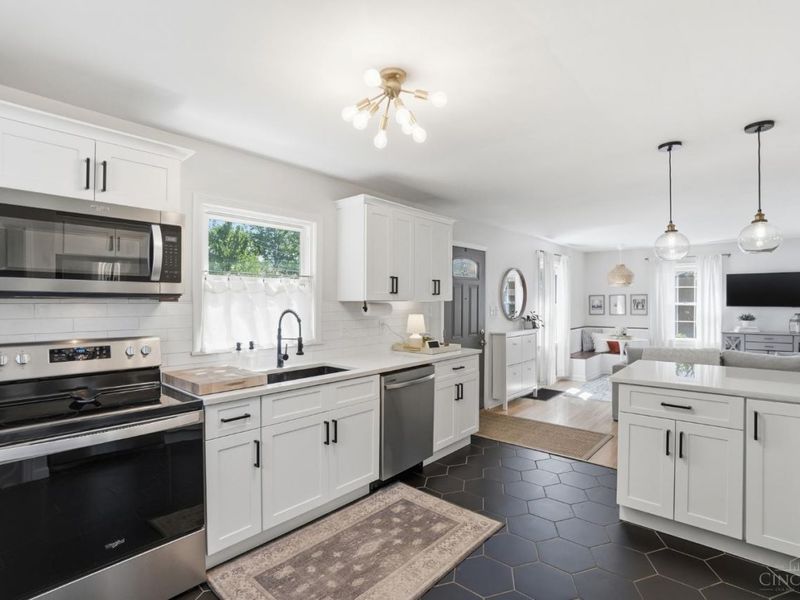 7315 Osceola Drive, Madeira, OH 45243 Photo 13