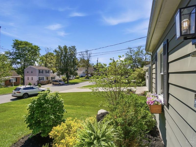 7315 Osceola Drive, Madeira, OH 45243 Photo 4