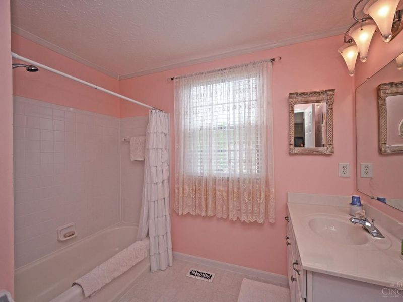 6085 Chamblee Drive, Miami Twp, OH 45140 Photo 22