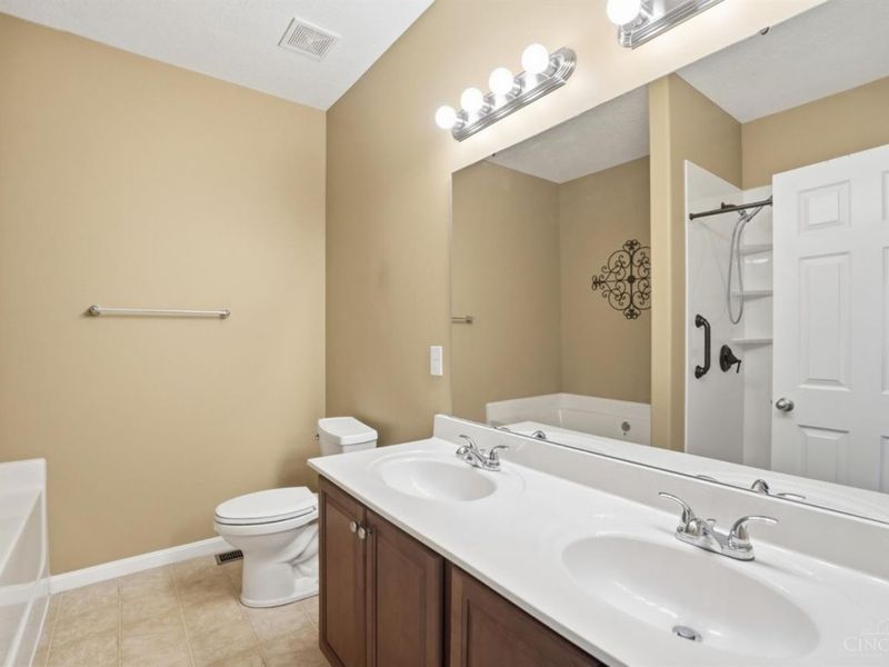 1553 Tatum Lane, Hamilton, OH 45013 Photo 15