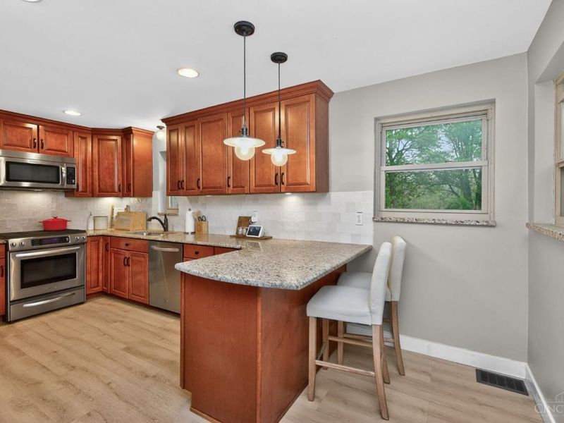 7204 Barret Road, West Chester, OH 45069 Photo 5