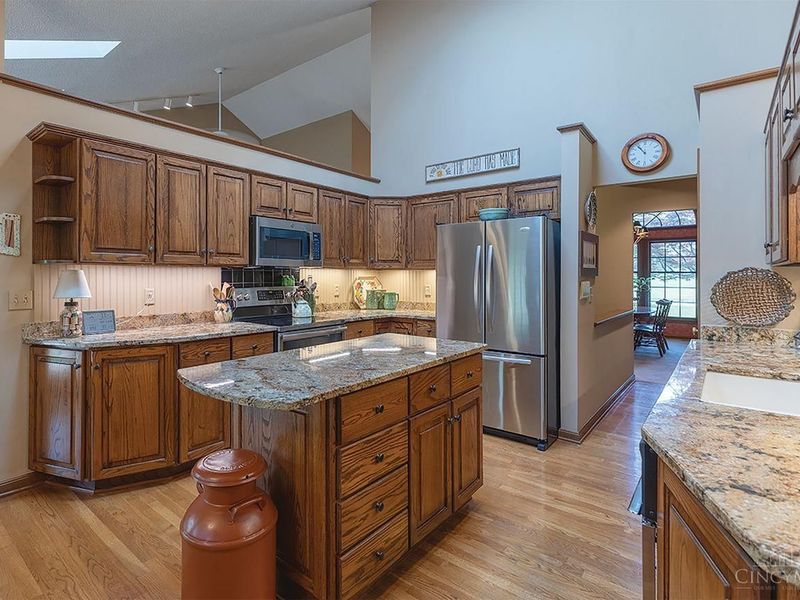 7403 Ridge Meadow Court, West Chester, OH 45069 Photo 13