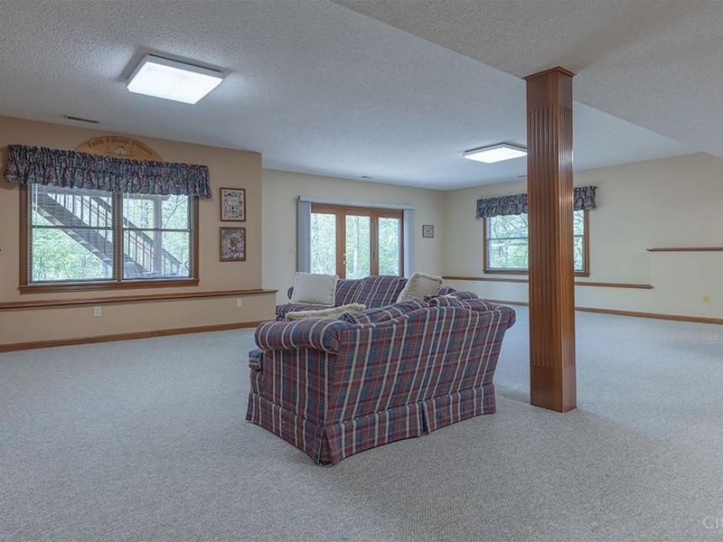 7403 Ridge Meadow Court, West Chester, OH 45069 Photo 28