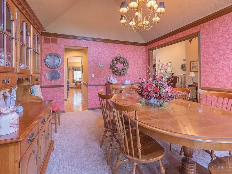 7403 Ridge Meadow Court, West Chester, OH 45069 Photo 8