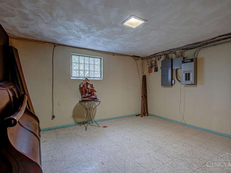 6700 Gaines Road, Cincinnati, OH 45247 Photo 25