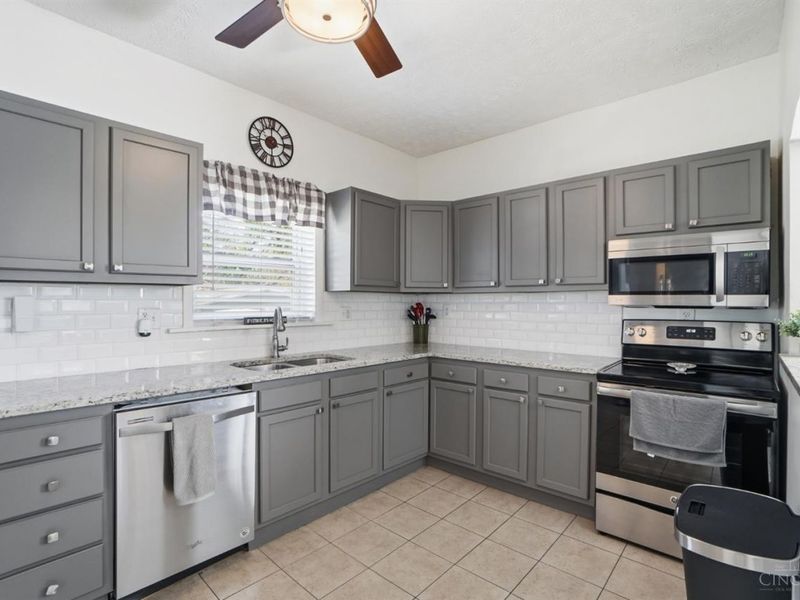 5706 Adelphi Street, Cincinnati, OH 45227 Photo 10