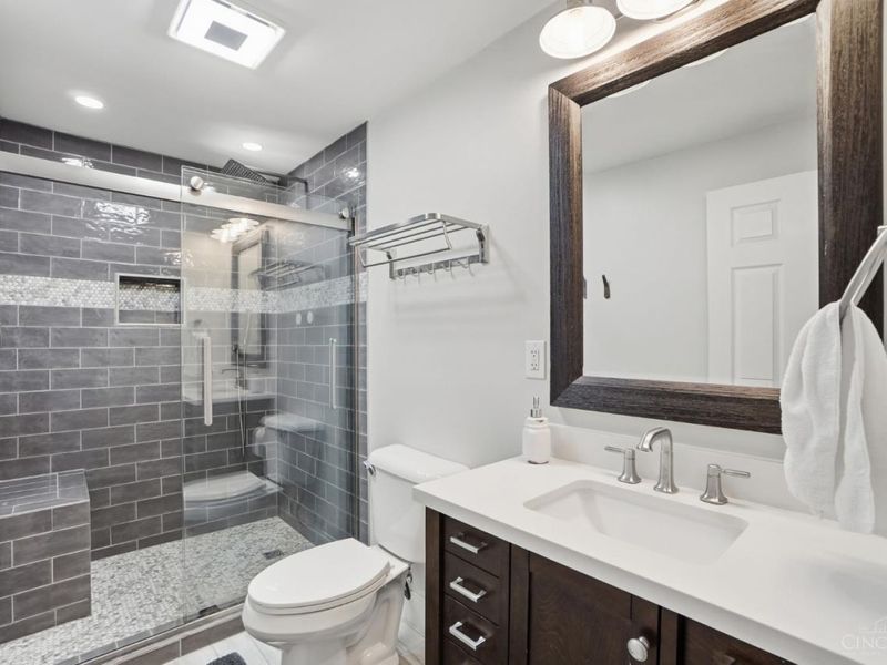 5706 Adelphi Street, Cincinnati, OH 45227 Photo 14