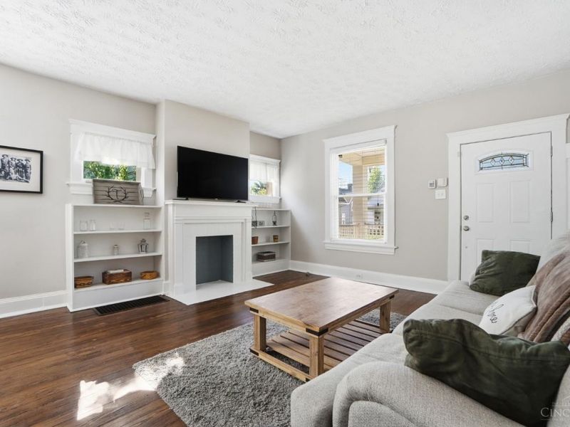 5706 Adelphi Street, Cincinnati, OH 45227 Photo 6