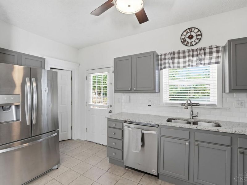 5706 Adelphi Street, Cincinnati, OH 45227 Photo 9