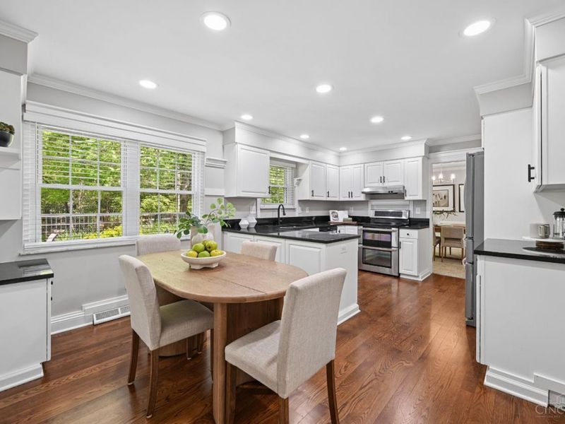 2740 Bentley Court, Anderson Twp, OH 45244 Photo 11