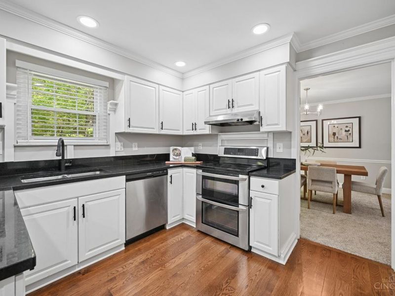 2740 Bentley Court, Anderson Twp, OH 45244 Photo 12