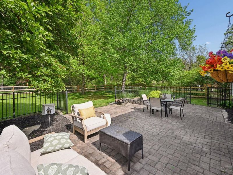 2740 Bentley Court, Anderson Twp, OH 45244 Photo 40