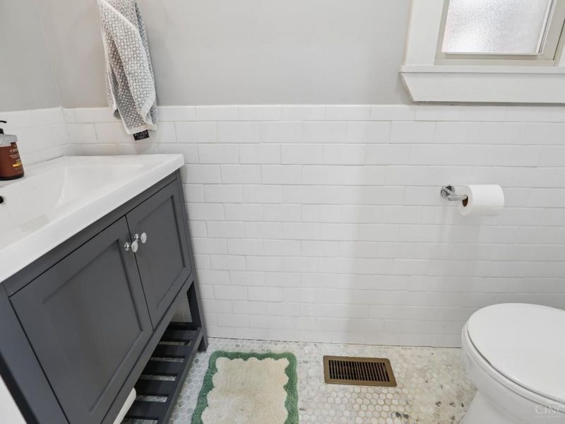 1832 Chase Avenue, Cincinnati, OH 45223 Photo 10