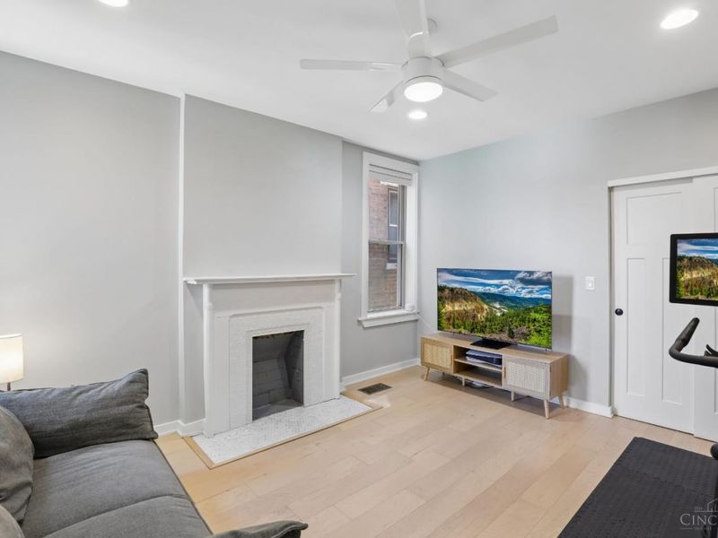 1832 Chase Avenue, Cincinnati, OH 45223 Photo 26