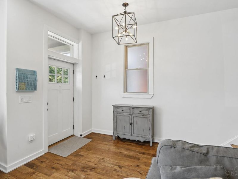 1832 Chase Avenue, Cincinnati, OH 45223 Photo 4