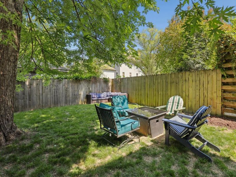 1832 Chase Avenue, Cincinnati, OH 45223 Photo 44