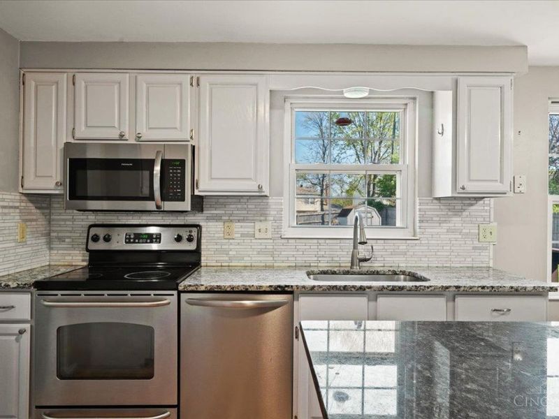 2746 Saturn Drive, Fairfield, OH 45014 Photo 12