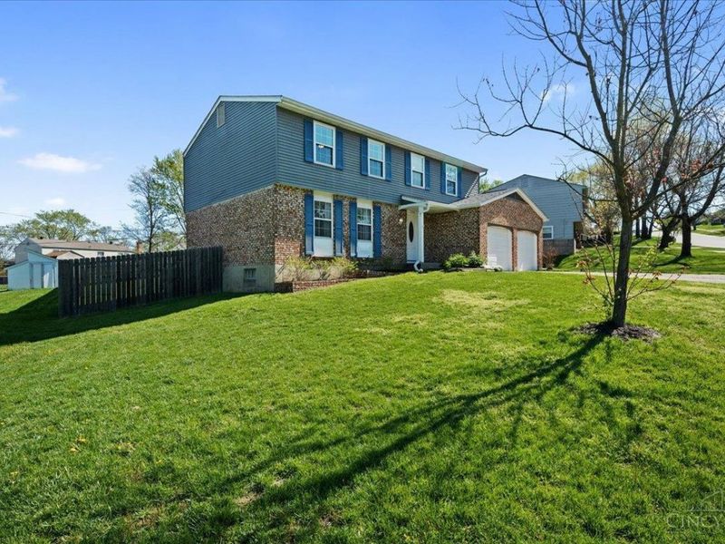 2746 Saturn Drive, Fairfield, OH 45014 Photo 3