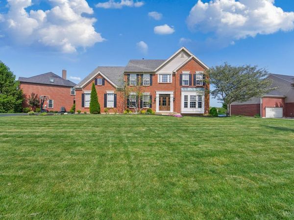 996 Paxton Lake Drive, Miami Twp, OH 45140