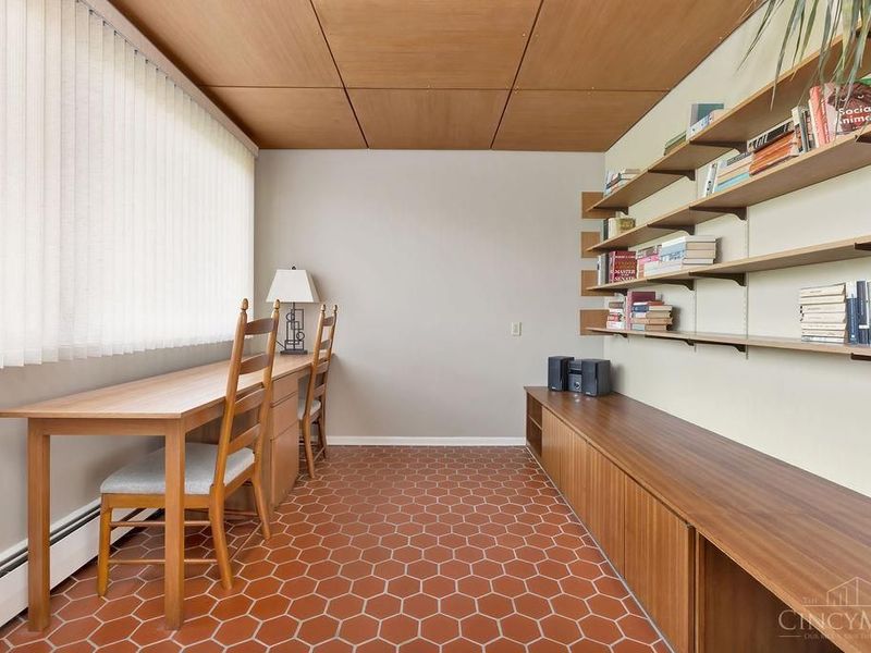 110 Springwood Drive, Oxford Twp, OH 45056 Photo 6