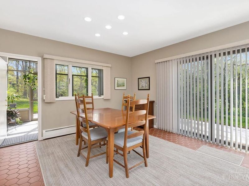 110 Springwood Drive, Oxford Twp, OH 45056 Photo 9