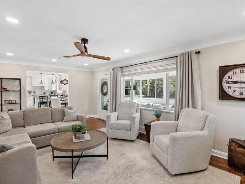 5900 St Regis Drive, Sycamore Township, OH 45236 Photo 9