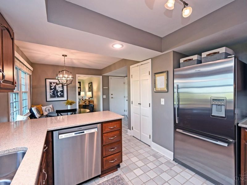 1320 Stonemill Court, Wyoming, OH 45215 Photo 20