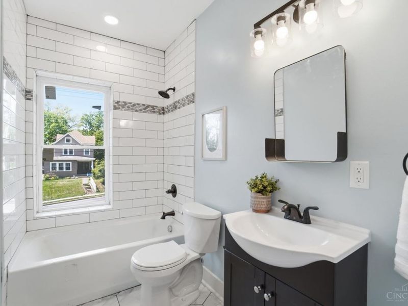 5642 Ridge Avenue, Cincinnati, OH 45213 Photo 28