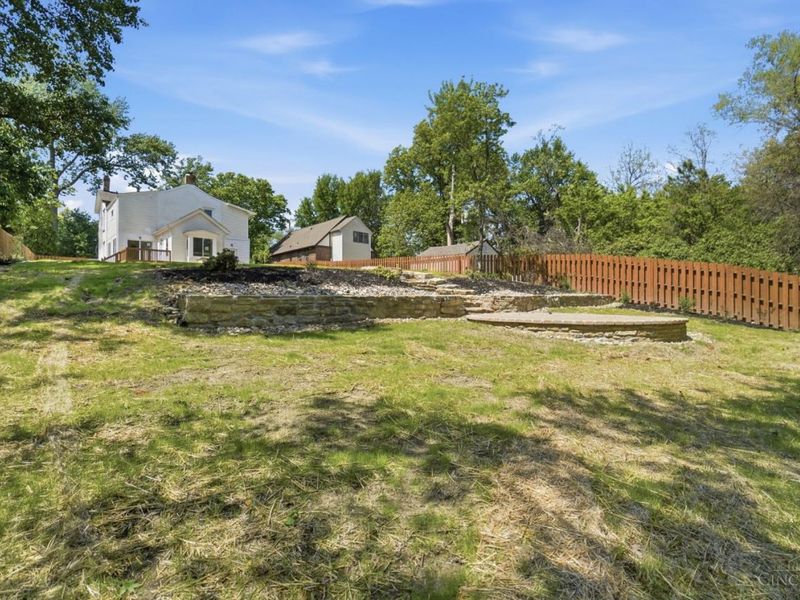 5642 Ridge Avenue, Cincinnati, OH 45213 Photo 38