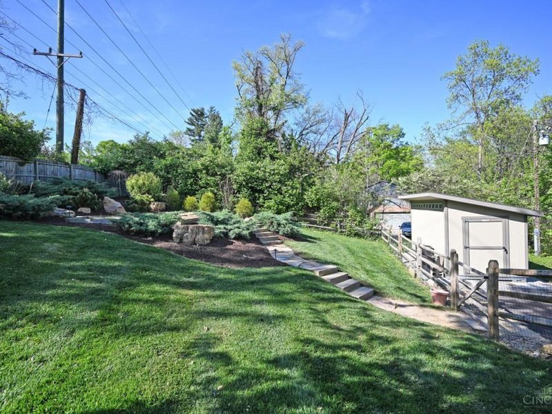 433 Hidden Valley Lane, Wyoming, OH 45215 Photo 83