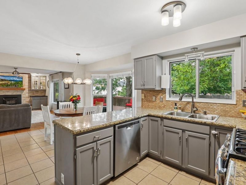 2205 Bruns Lane, Anderson Twp, OH 45244 Photo 16