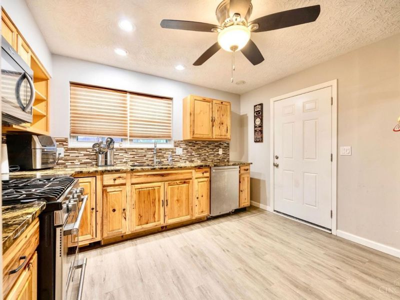 11625 Hollingsworth, Forest Park, OH 45240 Photo 5