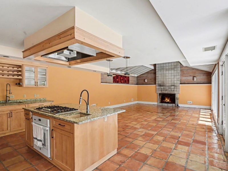 3583 Cooper Road, Blue Ash, OH 45241 Photo 4