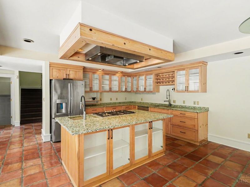 3583 Cooper Road, Blue Ash, OH 45241 Photo 5