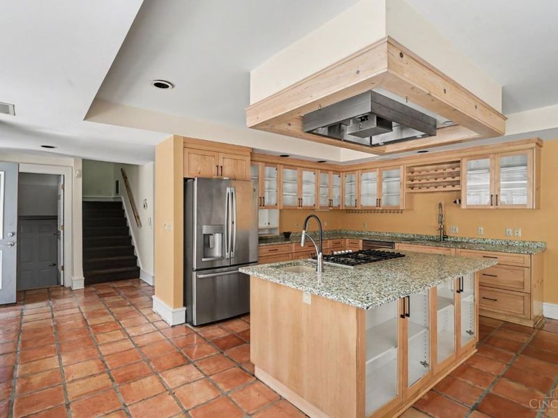 3583 Cooper Road, Blue Ash, OH 45241 Photo 5