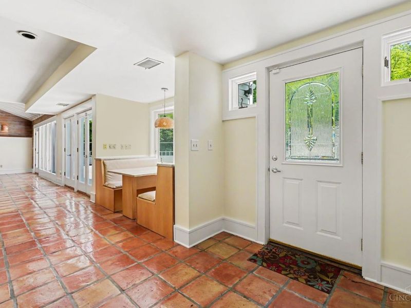3583 Cooper Road, Blue Ash, OH 45241 Photo 6
