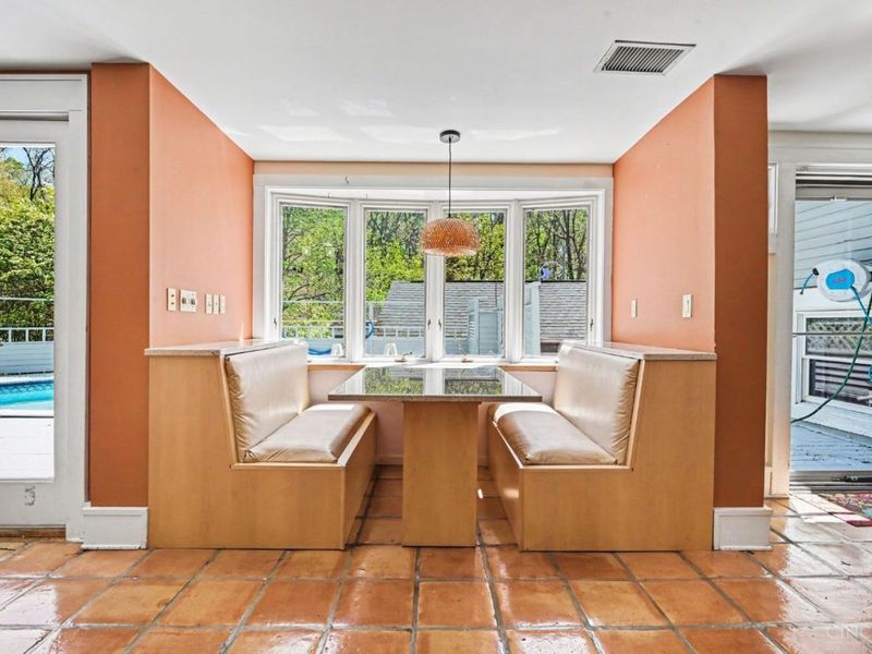 3583 Cooper Road, Blue Ash, OH 45241 Photo 7