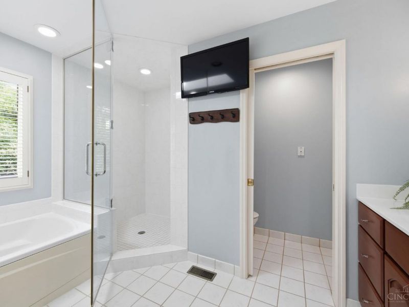 4108 Ashley Oaks Drive, Columbia Twp, OH 45227 Photo 34