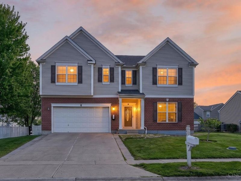 6186 Spires Drive, Miami Twp, OH 45140 Photo 2