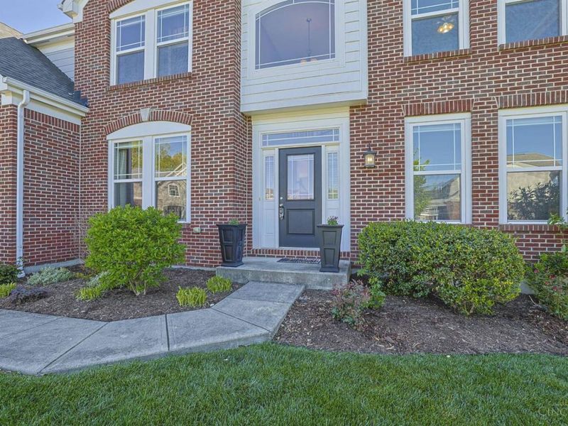 10226 Elmfield Drive, Symmes Township, OH 45140 Photo 2