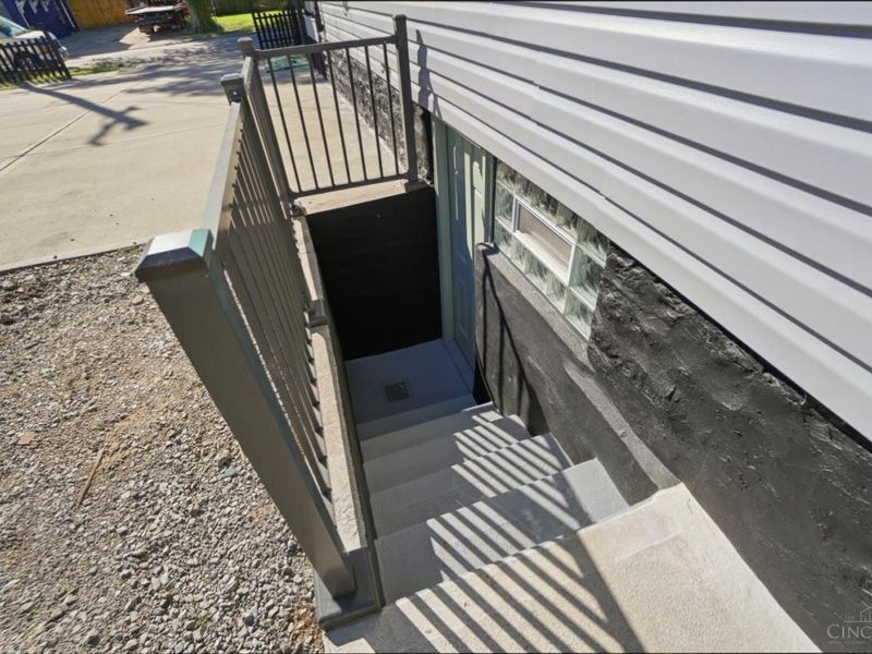 8378 Woodbine Avenue, Cincinnati, OH 45216 Photo 45