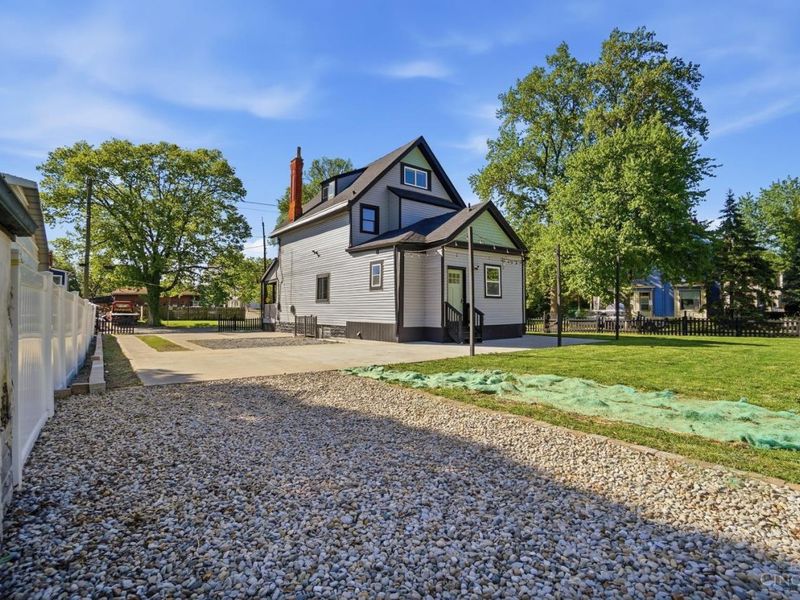 8378 Woodbine Avenue, Cincinnati, OH 45216 Photo 47