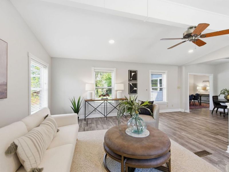 8343 Miami Road, Sycamore Township, OH 45243 Photo 10