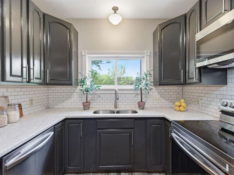 8343 Miami Road, Sycamore Township, OH 45243 Photo 17